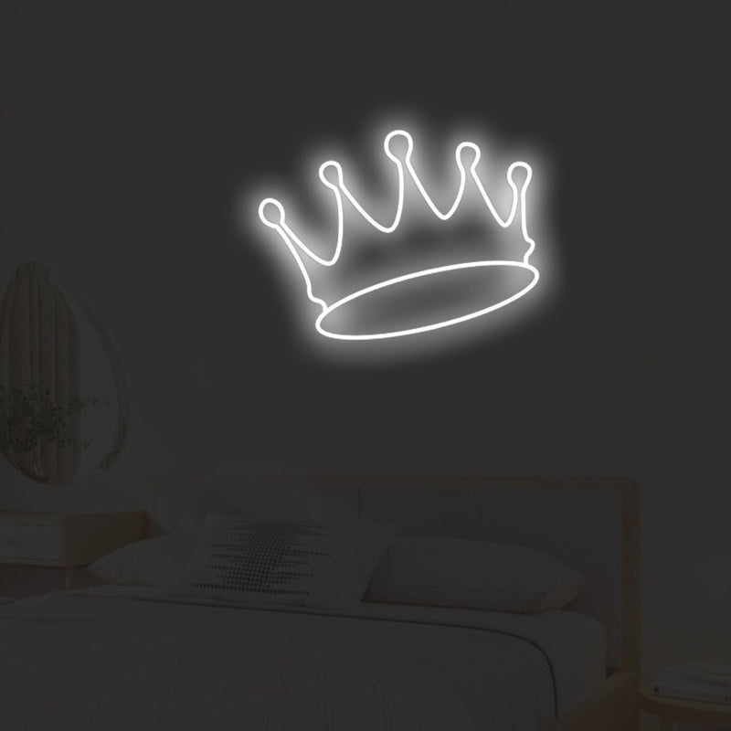 Crown LED Neon Sign - NeonPilot